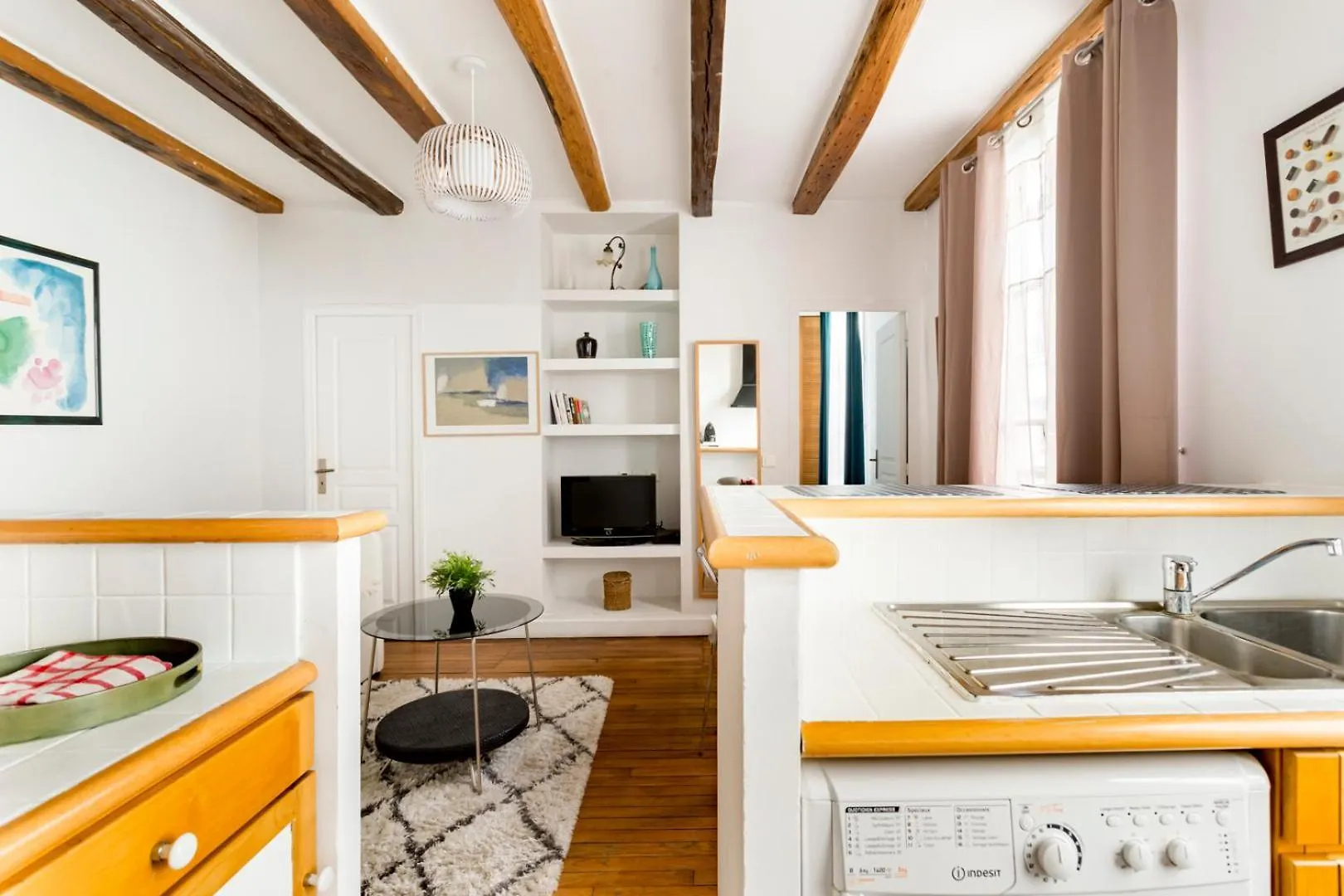 Sublim Sevigne Le Marais Apartment Paris